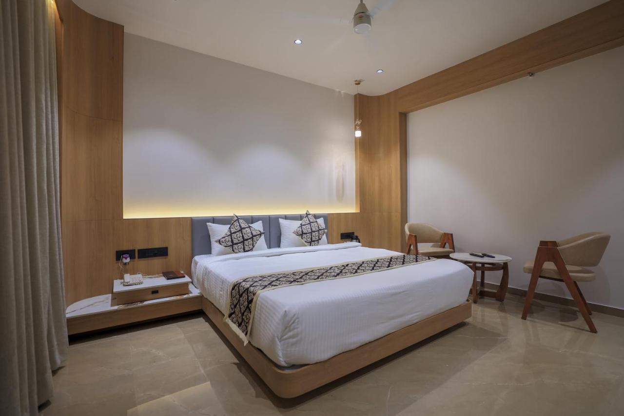 Hotel Aditya Mansingh Inn Somnāth Εξωτερικό φωτογραφία
