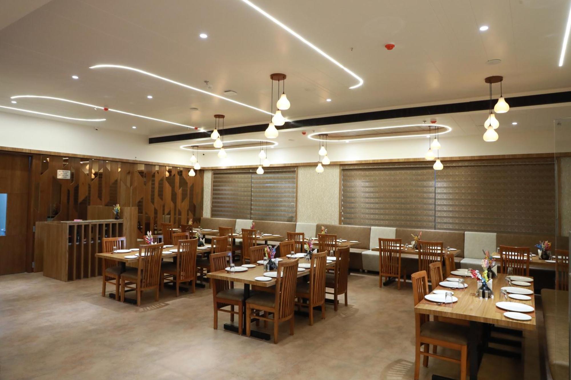 Hotel Aditya Mansingh Inn Somnāth Εξωτερικό φωτογραφία